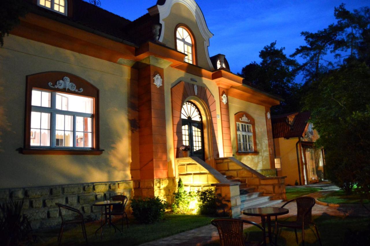 Splavsky Zamecek Apartment Staré Splavy Exterior foto